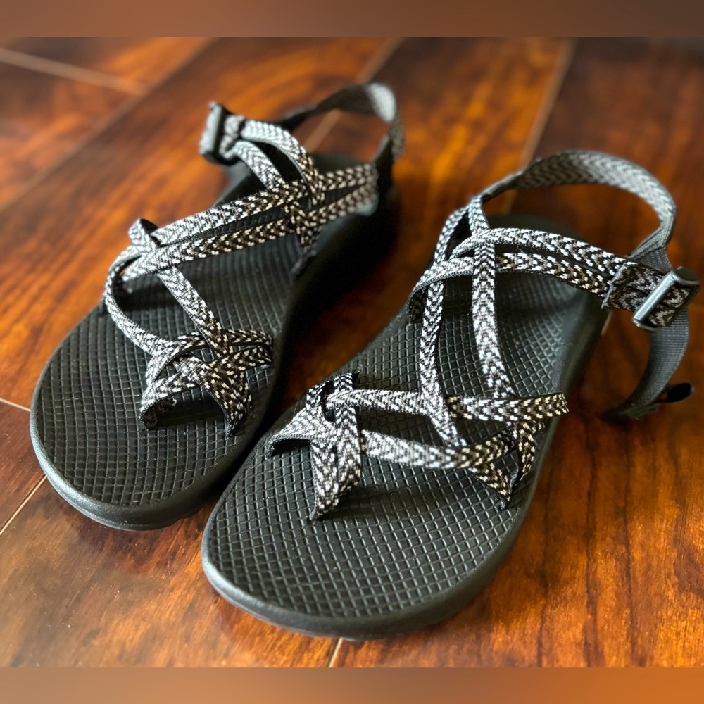 Chaco Black and Gray Women's Sandals Size 9